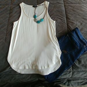 🆕The Limited tank top off white small